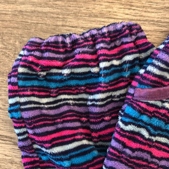 Triple Flip minky mTerial sweat pants with draw string and elastic bottom cuffs - Picture 4 of 6